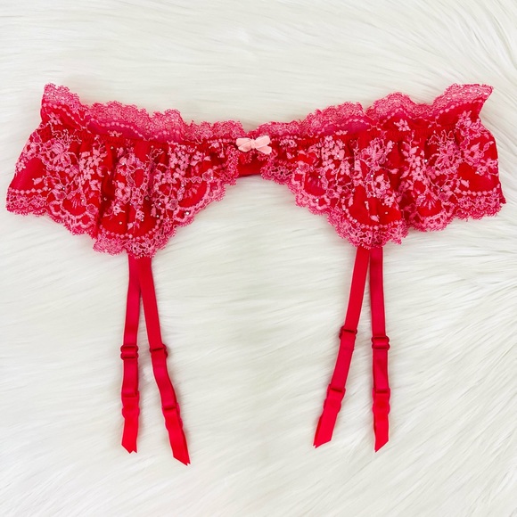 Victoria’s Secret Garter Belt Lingerie M/L - Picture 2 of 9